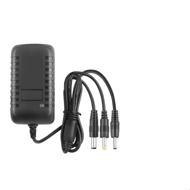 13.8V2A 3-in-1 connector charger, 5.5mm DC power supply, US plug speaker charger, dance party speaker charger, center positive power adapter