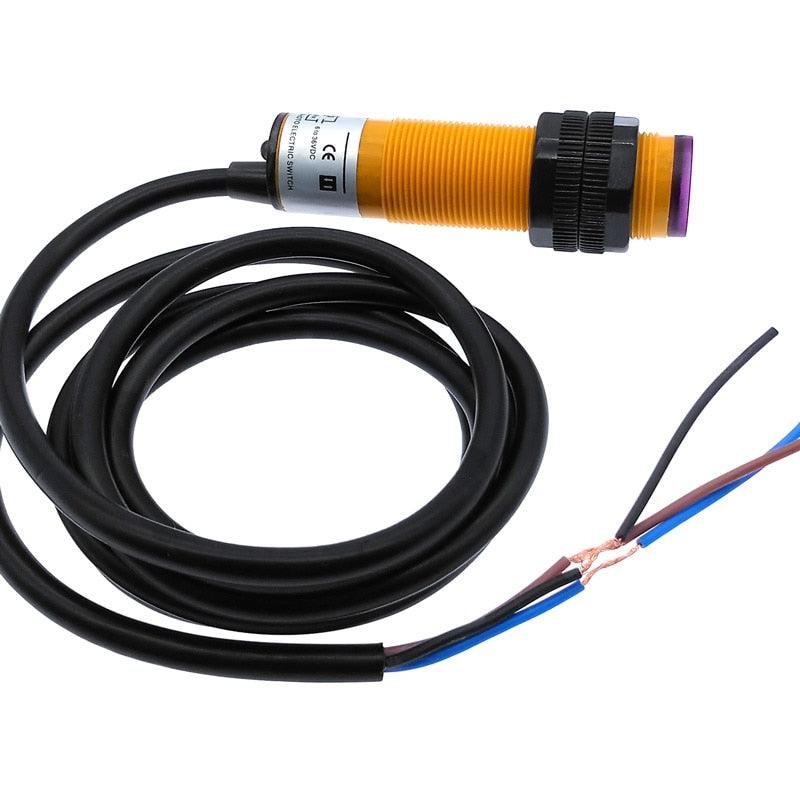 E3F-DS30C4 Proximity Switch Photoelectric sensor switch NPN PNP DC5-36V 30cm Detection Range Adjustable E3F-DS30P1/P2/C2/Y1.