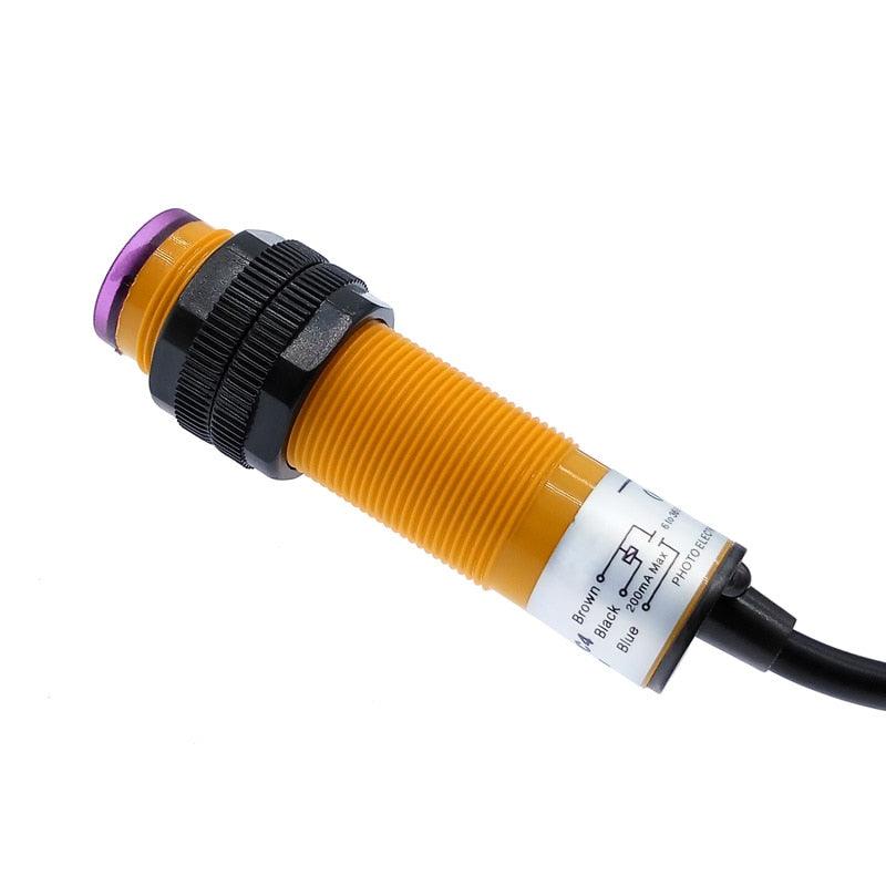 E3F-DS30C4 Proximity Switch Photoelectric sensor switch NPN PNP DC5-36V 30cm Detection Range Adjustable E3F-DS30P1/P2/C2/Y1.